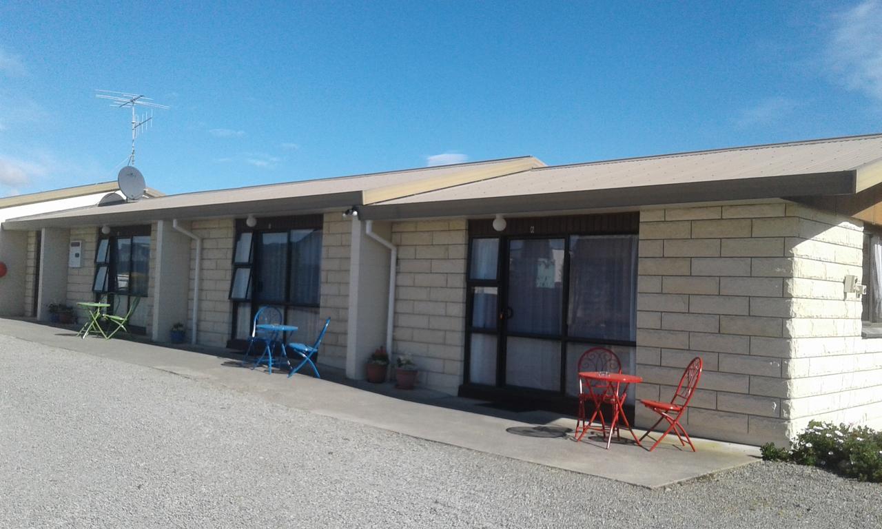 Moeraki Boulders Motel Hampden Exteriör bild